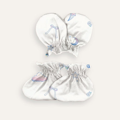 Barbie Mittens and Booties in Iconic Diamond