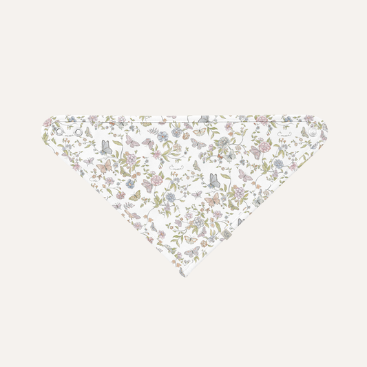 Triangular Bib