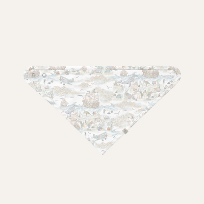 Triangular Bib